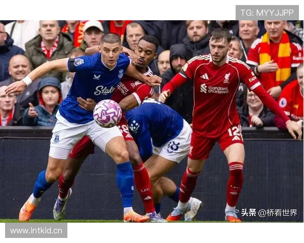 利物浦伤病问题持续,对争冠形势与阵容稳定性形成制约 利物浦伤病问题持续,对争冠形势与阵容稳定性形成制约