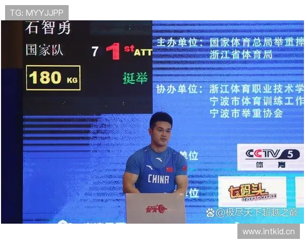 刷到石智勇的日常照，瞬间觉得运动员和咱们之间隔着好几个世界