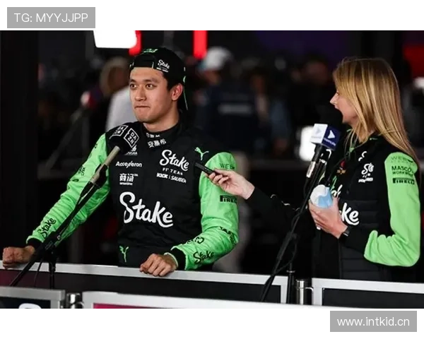 周冠宇家的车库比我家还大